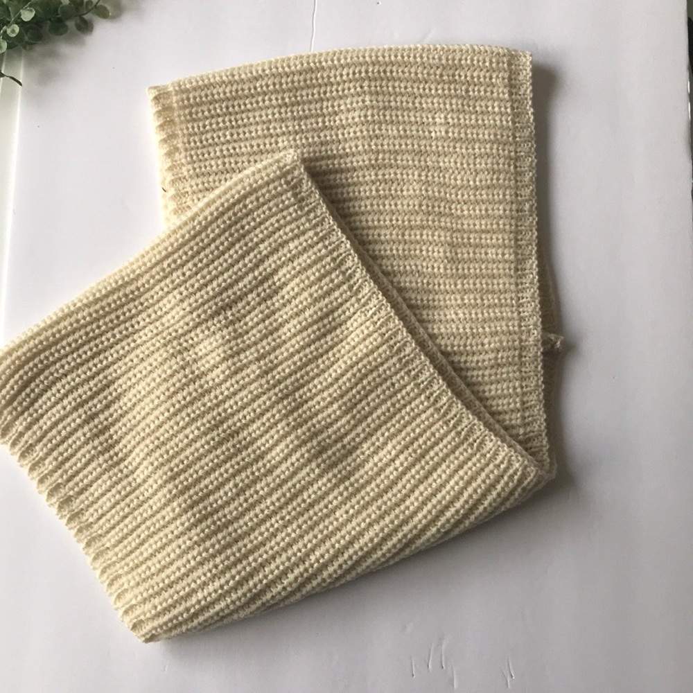 Infinity knit scarf cream lightweight - Picture 4 of 7